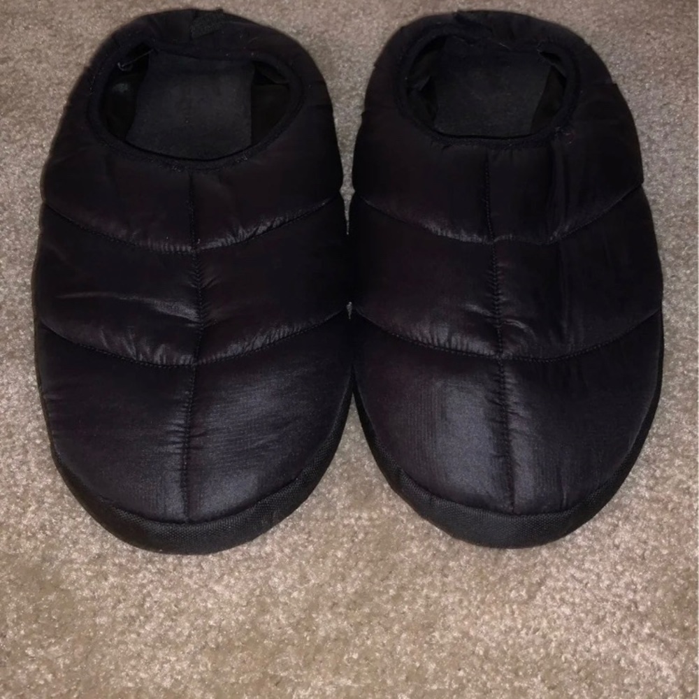 Black Puffer Slippers